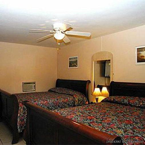 A1 Value Inn Hernando Room photo