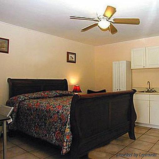 A1 Value Inn Hernando Room photo